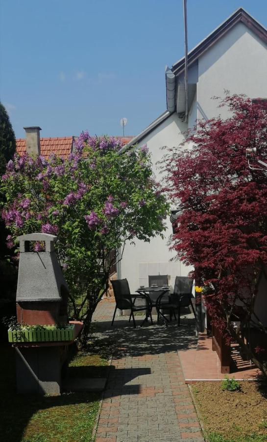 Apartman Excellent - Kuca Za Odmor U Zupanji -Natkriveno Parkirno Mjesto Zupanja Buitenkant foto